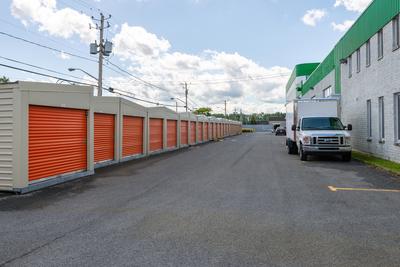 Storage Units at Depotium Mini Entrepôt - Brossard - 2600 Boulevard Matte, Brossard, QC